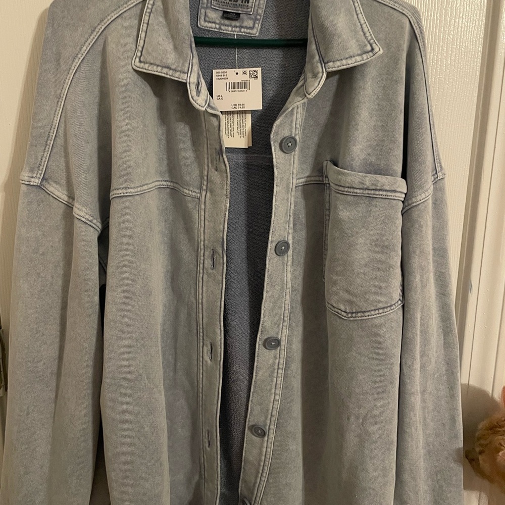 American Eagle button front shirt